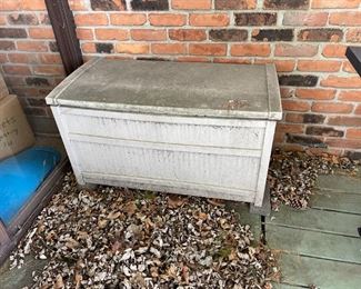 . .. outdoor storage