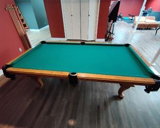 Brand - Overland Billiards Company
PLEASE NOTE: This item is available for pre-sale.   Our Price $500.00  - Moving through Stokes Billards is $275.00    
