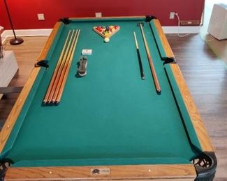 Brand - Overland Billiards Company
PLEASE NOTE: This item is available for pre-sale.   Our Price $500.00  - Moving through Stokes Billards is $275.00