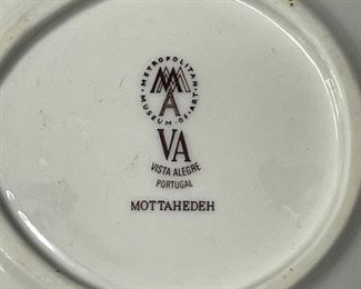 Dish by Mildred and Rafi Mottahedeh of the Vista Allegre Pottery in Portugal for the Metropolitan Museum of Art. The design is based on the paintings of Sir Hans Sloane