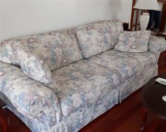 Floral Sofa & Loveseat in like new condition!