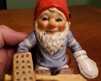 Goebel Vintage "Gil The Goalie"