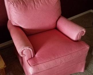 Pink Chair, Pair, down cushions, high quality in excellent condition Hickory Chair company Hickory Furniture