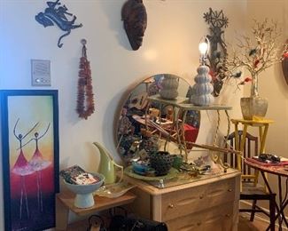 Vintage Furniture & Decor Items