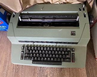 IBM Selectric Ii Typewriter