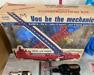 Old Renwal Hook and Ladder Construction Kit in Original Box