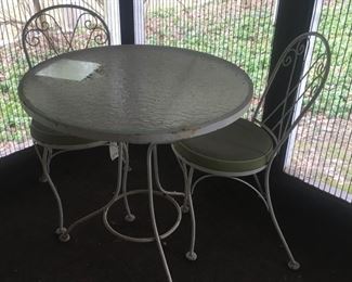 Wrought Iron Patio Glass-Top Table w/Matching Chairs