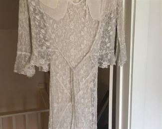 1920's? Lace Full-Length Dress (Wedding?) Wispy and Beautiful!