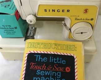 Singer "The Little Touch & Sew" Sewing Machine and Accessories