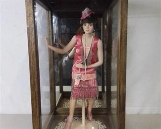Porcelain 1920s Flapper Girl Dolls in Wooden and Glass Display Case with Mirror