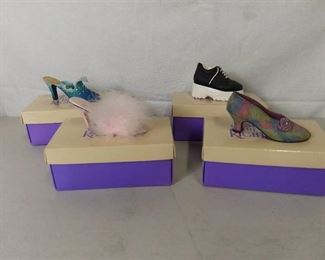 Lot of 4 Just The Right Shoe by Raine - Sneaking By, Va-Va Boom, Rose Court, The Wave