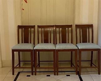 SET OF CHAIRS
