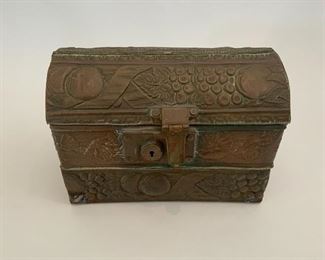 Lidded Copper Petite Trunk w/Fruit & Flower Design. CR 10. Available ONLINE ONLY @ www.scavengersparadise.com Please read all Terms & Conditions before purchasing.