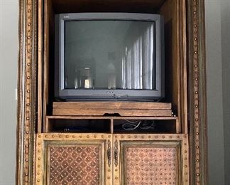 Custom Entertainment Center - M4. Available ONLINE ONLY @ www.scavengersparadise.com Please read all Terms & Conditions before purchasing.