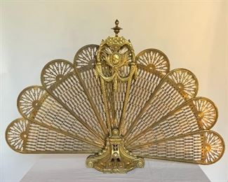Brass Fireplace Screen - DR 8. Available ONLINE ONLY @ www.scavengersparadise.com Please read all Terms & Conditions before purchasing.