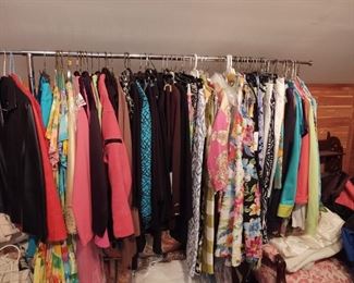Lots of Ladies Clothes, Shoes and Purses!!