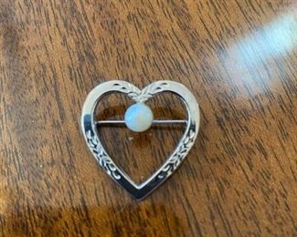 sterling pearl heart pin