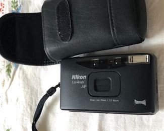 Nikon AF600 Lite Touch AF 35mm Point & Shoot Camera $90 