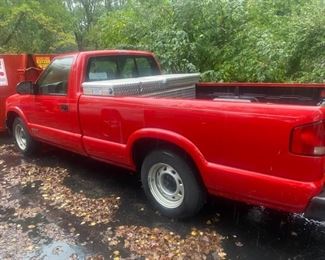 1999S 10 pick up truck

70,000 original miles
You can see it in Crystal Lake call 847-363-4814