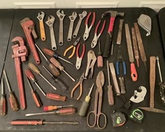 ASSORTED TOOLS