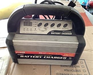 BATTERY CHARGER