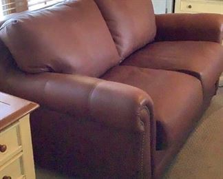LEATHER LOVE SEAT