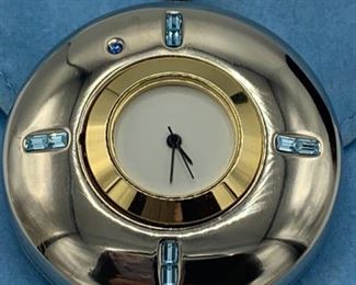 Estee Lauder Five O Clock Compact