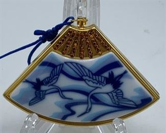 Estee Lauder Japanese Tsuru Fan Compact