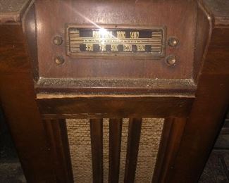 Antique Radio