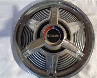 vintage Mustang rim, only  one available