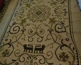 vintage rug 102"x66"