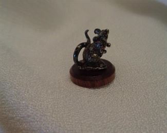 Kirk Stieff sterling silver miniature mouse
