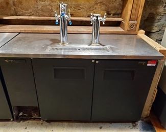 True Kegerator TDD-2