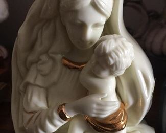 Vintage Lefton China Musical Madonna