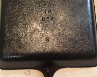 Closeup of Made in the USA
      And Size 