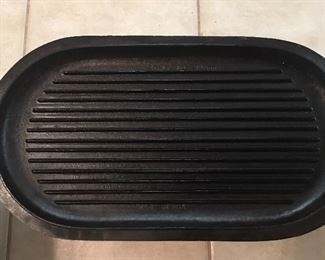 Grill Top of Vintage Cast Iron Sportsman