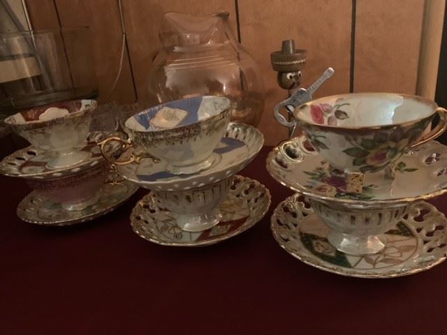 Nice Tea cup & Sauce Set 