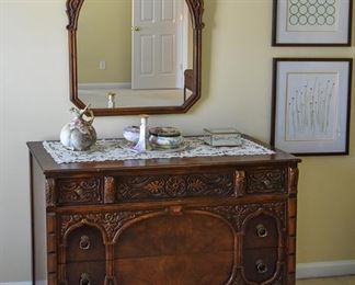 390. chest of drawers, mirror, accessories, art