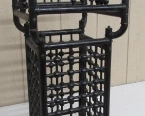 Stick & Ball Umbrella Rack