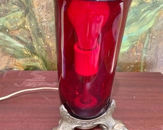 $45 - Vintage red glass and brass table lamp, tested and working