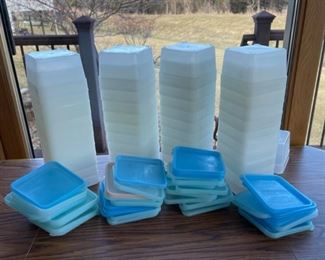 $6.00.....................Storage Containers,, 41 containers, 37 lids (S066)