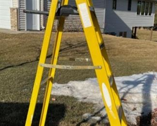 REDUCED! $37.50 NOW, WAS $50.00................Ladder (S042)