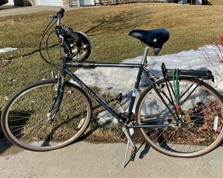 $200.00................Bianchi Advantage Men’s Bike 21 1/4 (S035)