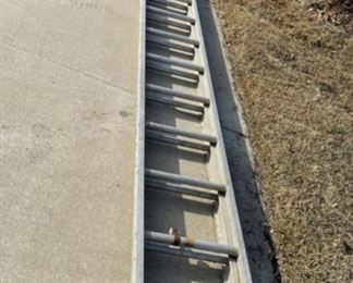 CLEARANCE ! $15.00 NOW, WAS $50.00.............Ladder (S026)