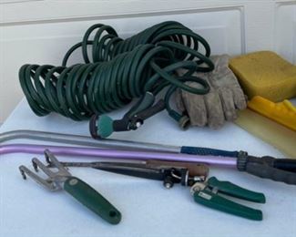 HALF OFF! $6.00 NOW, WAS $12.00...................Hose, Garden Tools and more (S019)