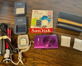 $15.00.....................Canon PowerShot Elph 310 HS Camera (S168)