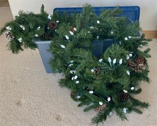 HALF OFF! $15.00 NOW, WAS $30.00..................Very Long 12' plus Cool White Bulbs lit Garland (S153)