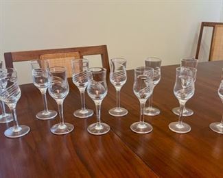 $30.00.................12 Glasses 5 1/2" tall (S120)