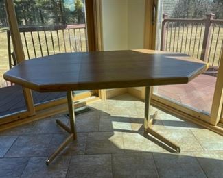 CLEARANCE ! $20.00 NOW, WAS $75.00.....................Table 42" x 41", 29" tall , includes one leaf pictured 18" wide (S113)