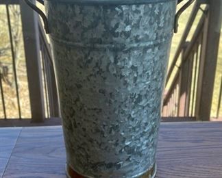 REDUCED! $4.50 NOW, WAS $6.00.................Bucket 12" tall (S105)